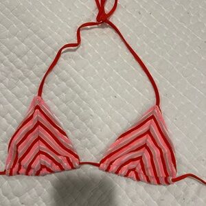 Vinca Sugo Triangl top pink and red stripes